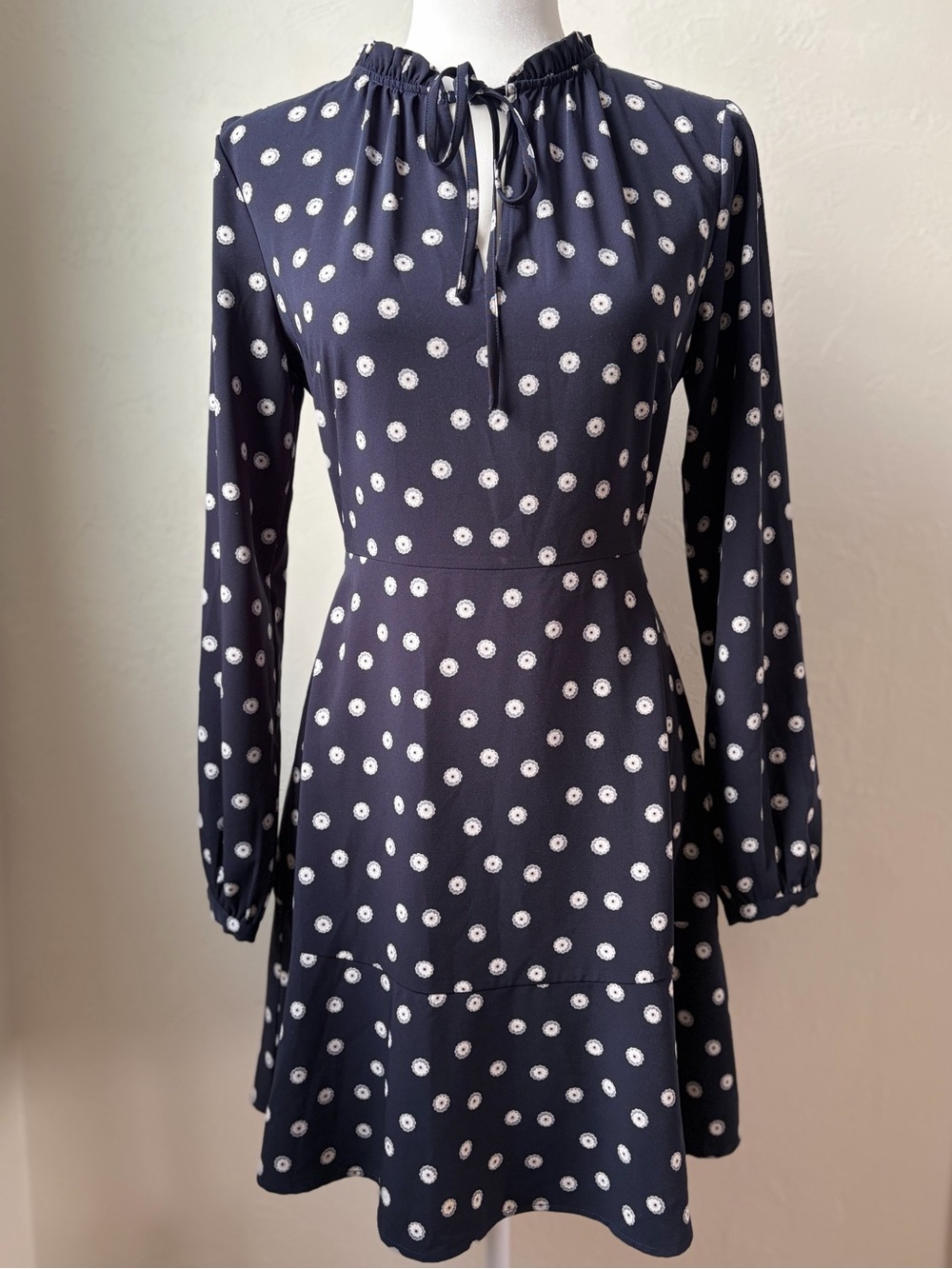 LOFT Navy Ditsy Floral Tie Neck Fit & Flare Dress Long Sleeve Size 2